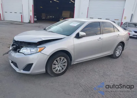 2014 Toyota Camry Le from USA, damaged, VIN 4T4BF1FK5ER339697